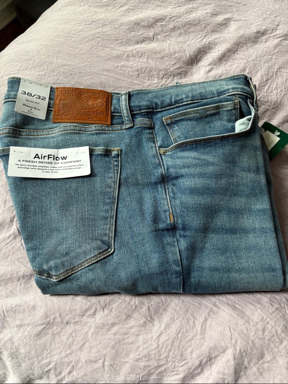 Men's Slim Straight Jeans in Light Blue Denim - Comfort